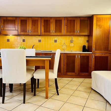 Gesu Nuovo Apartment Naples Exterior photo